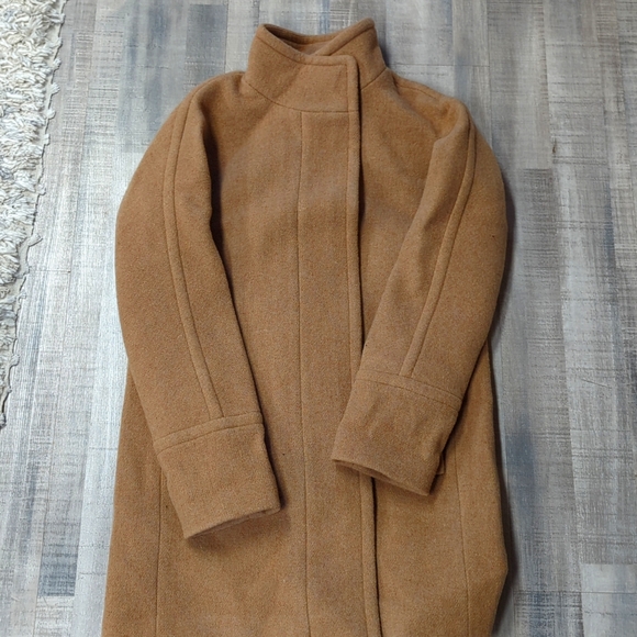 NEW WITH TAGS Cream J.Crew Coat - Picture 1 of 6